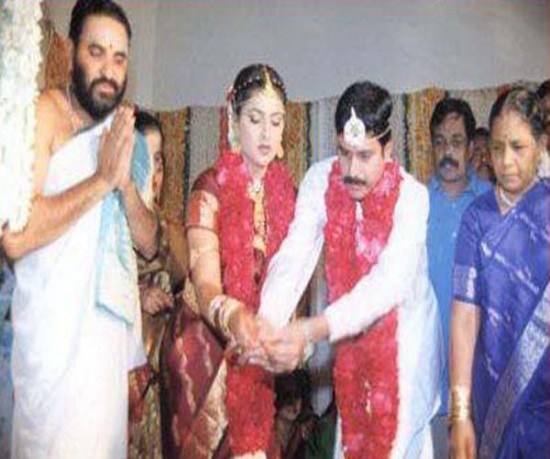 Roja And R K Selvamani Wedding Photos