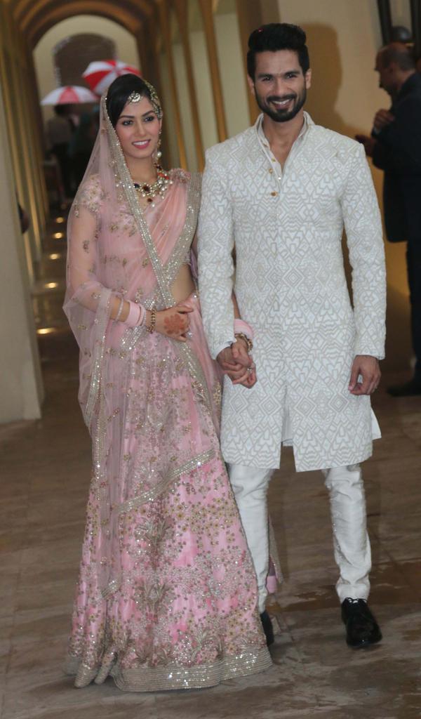Bollywood Actor Shaid Kapoor And Mira  Marriage Photos