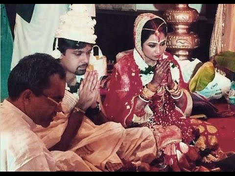 Singer Shreya Ghoshal And Shiladitya Mukhopadhyaya  Marriage Pictures