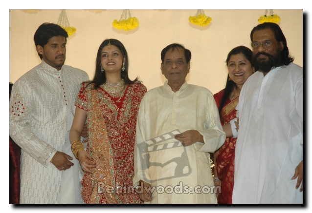 Dharshana And Vijay Yesudas Marriage Photos