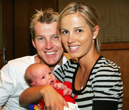 Elizabeth Kemp And Brett Lee Marriage Photos