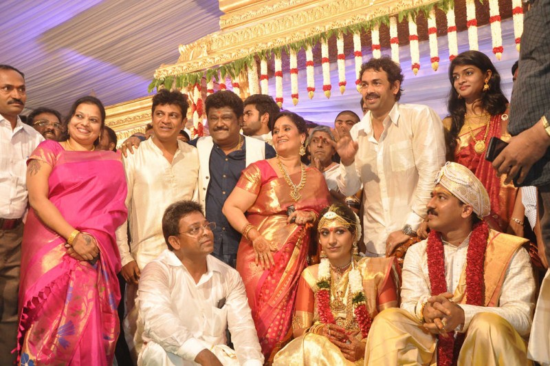 Shivaraj Kumar Daughter Nirupama And Dileep Wedding Photos