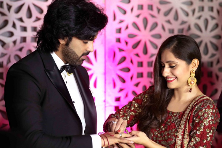 Hunar Hali And Mayank Gandhi Wedding Pics