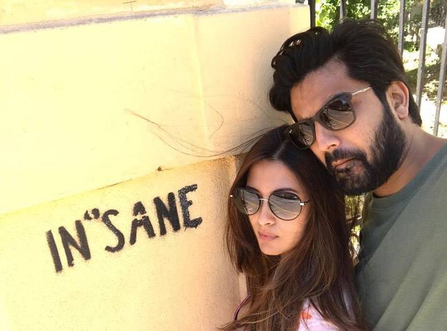 Riya Sen Gets Married To Beau Shivam Tewari