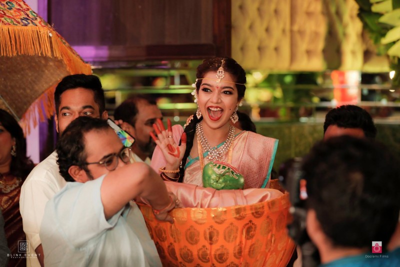Colors Swathi Wedding Pics With Vikas Vasu