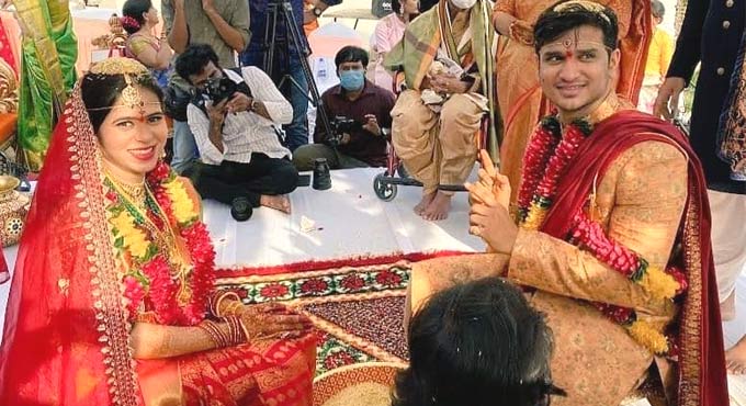 Nikhil Siddhartha Marries Girlfriend Pallavi During Lockdown