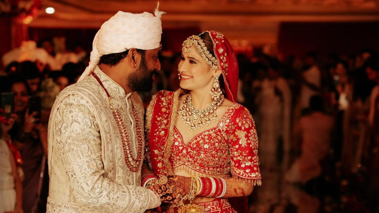 Arti Singh Registers Her Marriage With Husband Deepak Chauhan