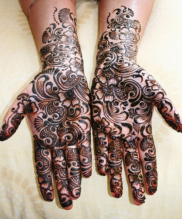 Beautiful Mehendi Designs For Your Special Occasion